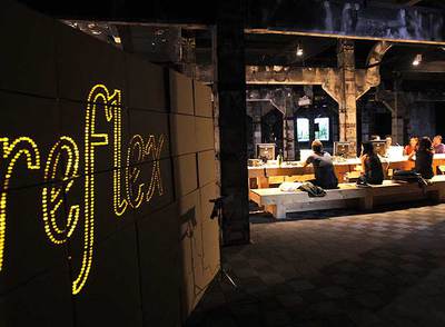 Las naves del Matadero, donde Intermediae organiza  Reflex_On (Off),  charlas y encuentros con artistas.