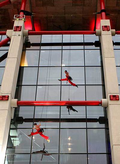  Deambulants,  que actuarán en el estadio Santiago Bernabéu.