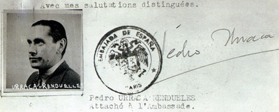 La única imagen (de una ficha del Ministerio de Exteriores) que se conoce del agente Urraca, el hombre que detuvo en Francia y trasladó a España al dirigente nacionalista catalán.