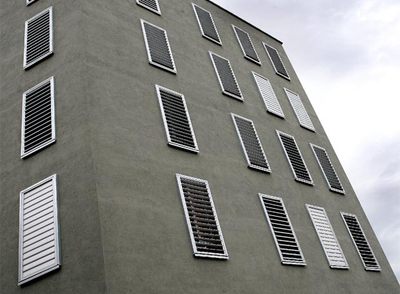 El edificio ganador del FAD tiene un exterior sencillo y simple, pero innova en los interiores.