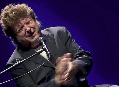 Enrique Morente, en el espectáculo que clausuró la Bienal de Flamenco.