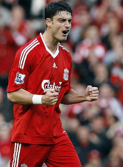 RIERA SE ESTRENA COMO GOLEADOR EN INGLATERRA