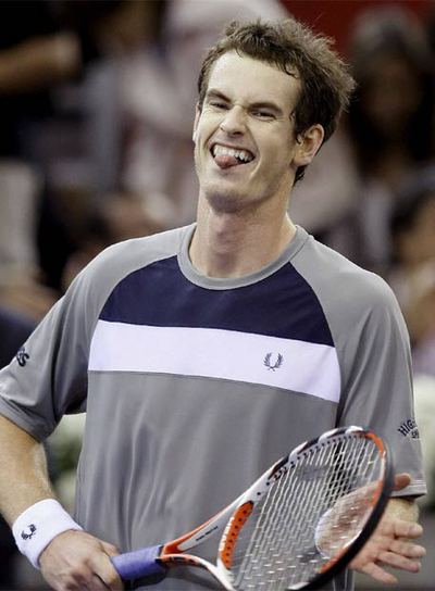 Andy Murray muestra su alegría tras ganar ayer el Masters de Madrid ante Gilles Simon.