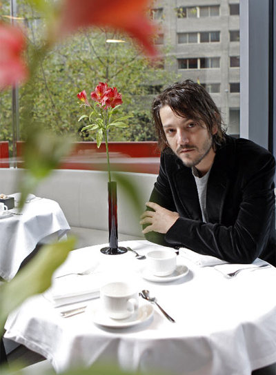 Diego Luna estrena hoy  Solo quiero caminar. 