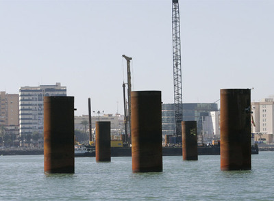 El puente de La Pepa empieza a salir a la superficie