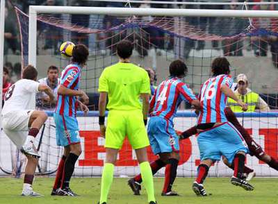 INTERVIENE HASTA EL TRASERO
