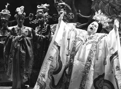 La soprano Sharon Sweet en el montaje de  Turandot,  dirigido por Zubin Mehta, en el Mayo Florentino de 1997.
