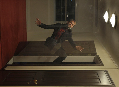 Leandro Erlich, ayer dentro de  La torre,  la instalación que ha creado para el Reina Sofía.