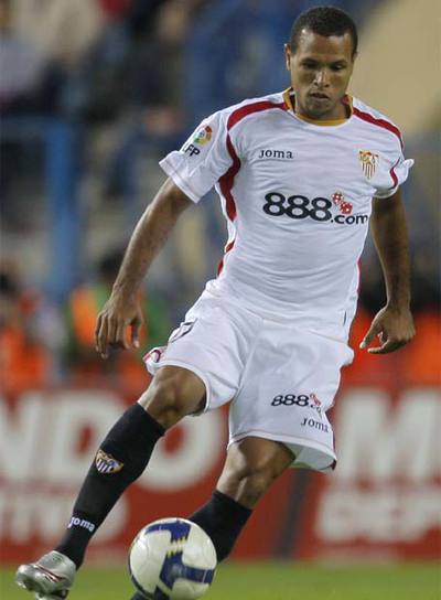 Luis Fabiano, en el Calderón ante el Atlético.