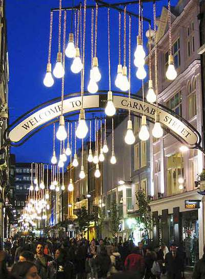 A partir del 26 de diciembre arranca en Londres  el  fashion frenzy,   el frenesí por los chollos de las rebajas.