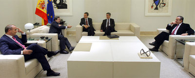 EL APOYO AL AUTOMÓVIL, A DEBATE