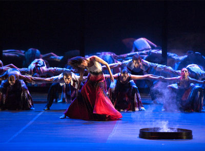 Escena de  2 you maestro,  de Víctor Ullate y Eduardo Lao, que se estrena el miércoles en el Real.