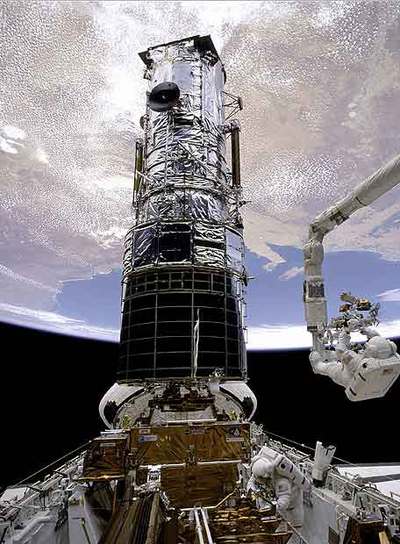 El 'Hubble' se reparará en mayo