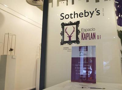 Espacio Kaplan DF en Madrid que Sotheby's ofrece a jóvenes artistas.