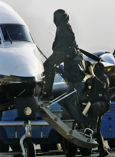 TRASLADO DE ETARRAS A PARÍS