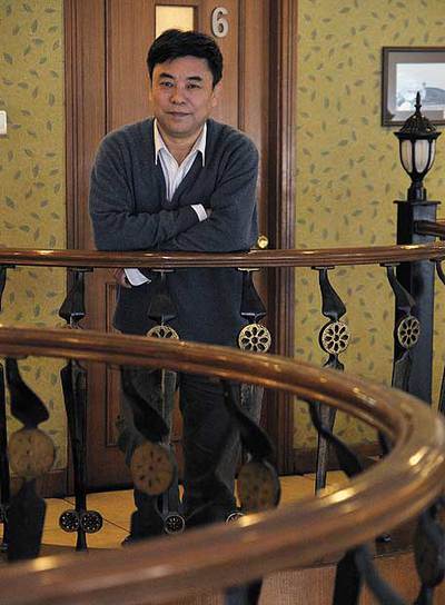 Yin Yungong cree que China se acostumbrará a la crítica.