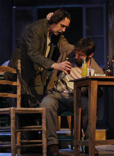 Ensayo de  La taberna fantástica  de Alfonso Sastre.