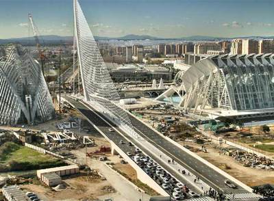 El puente de L'Assut de l'Or en Valencia se abre al tráfico