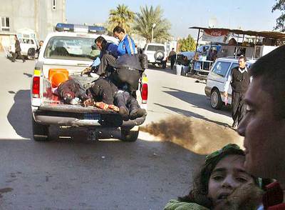 55 civiles mueren en un atentado suicida en Irak