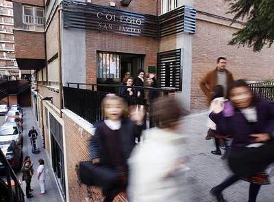 Puerta principal del colegio San Javier, primero en la clasificación de la prueba de 6º de Primaria.