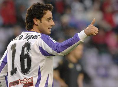 Pedro López celebra el primer gol ante el Deportivo