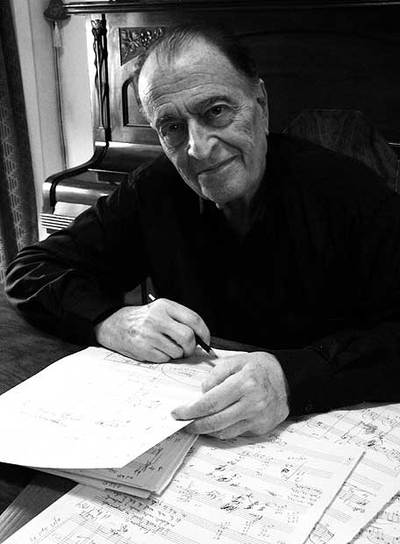 Barce, fotografiado por su esposa, Elena Martín.