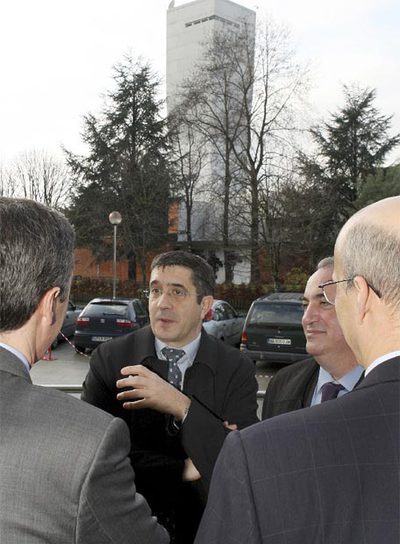 López critica las mociones del PP