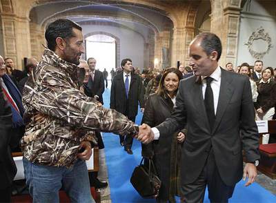 HOMENAJE AL PERSONAL DE LA SANIDAD