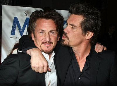 Sean Penn y Josh Brolin, premiados por  Milk. 