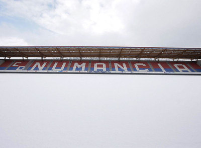 La nieve amenaza el Numancia-Getafe