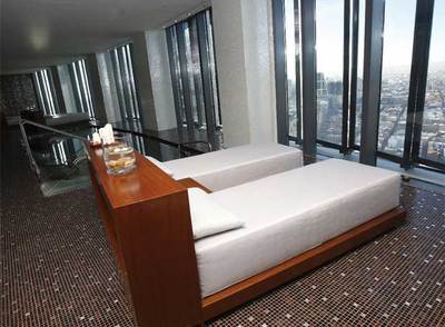 La vista de Madrid desde el  spa  del hotel Eurostars Madrid Towers