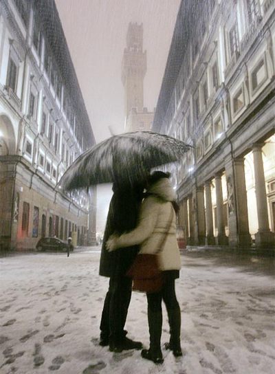 La antropóloga Helen Fisher define tres tipos de amor: el impulso sexual indiscriminado, la atracción sexual selectivarn y el cariño.