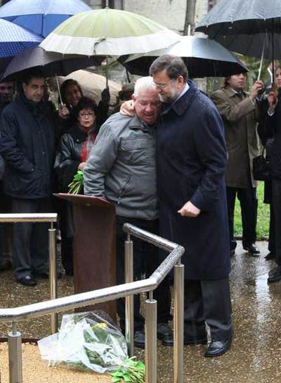 Dirigentes del PP reclaman a Rajoy que intervenga