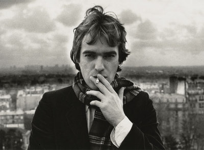 Martin Amis, fotografiado en París en 1979 por la que entonces era su novia.