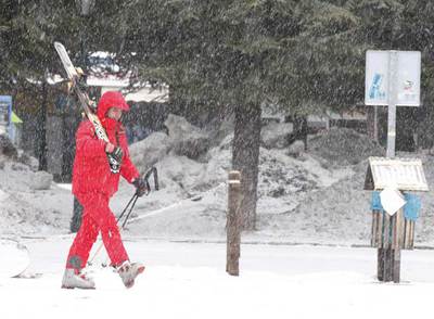 Sierra Nevada se recupera del temporal