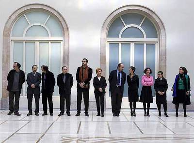 Tercer entreacto, a la espera de poder efectivo