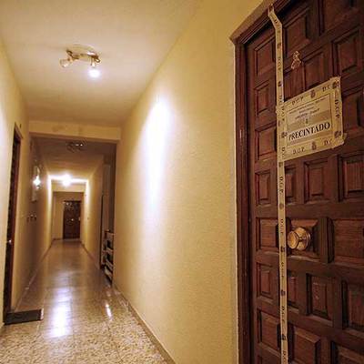 Domicilio de la pareja detenida tras el hallazgo del cadáver del bebé en Villaverde.