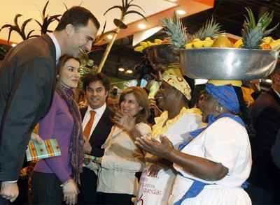 Los Príncipes apoyan a un sector turístico en crisis