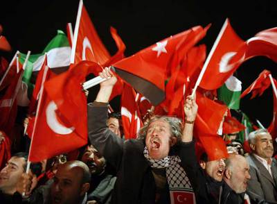 Erdogan, recibido como un héroe por defender a Gaza