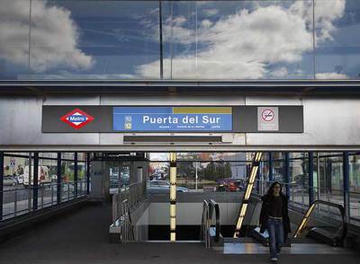 Parada de metro Puerta del Sur, en la línea 10.