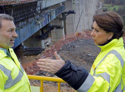 LA MINISTRA ANUNCIA EL INICIO DE LAS OBRAS DEL TÚNEL DE VIGO