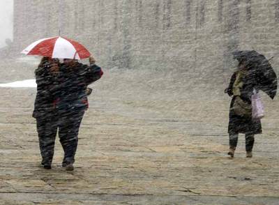 Y a la tercera, nevó