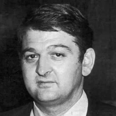 El senador Enrique Casas.