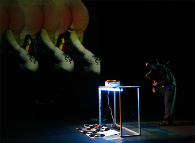 El espectáculo  Sade, de rerum naturae,  que cerró el sábado el Festival Escena Contemporánea.