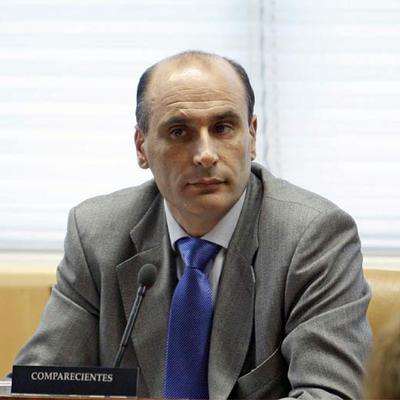 EL JEFE DE LOS AUTORES DE LOS MANUSCRITOS