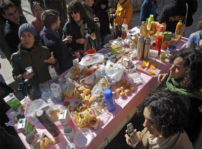 Desayuno para construir un parque