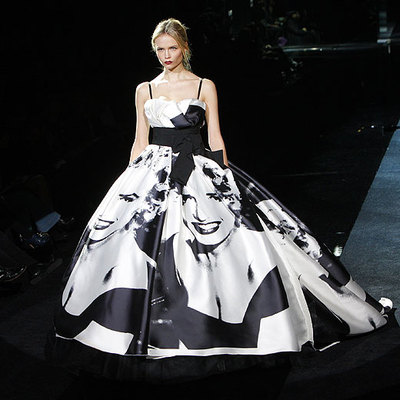 Traje de noche de Dolce & Gabbana presentado en Milán.