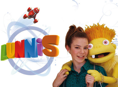 María Isabel, la nueva presentadora de  Los lunnis,  y Lucho.