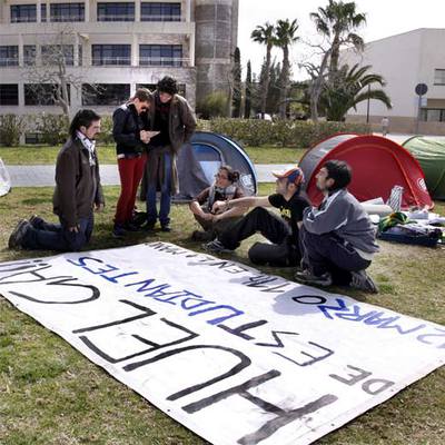 TIENDAS ANTI-BOLONIA EN ALICANTE