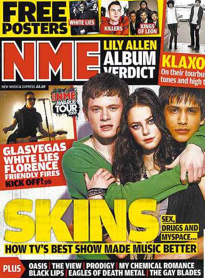 Portada que la revista británica  NME  dedicó a la serie  Skins  con el subtítulo 